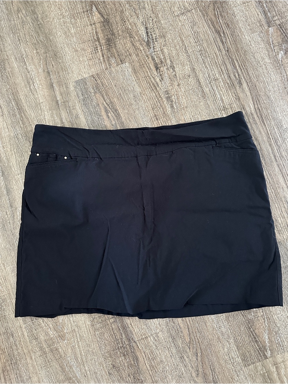Attyre Black Women’s Plus Size 20 Skort
